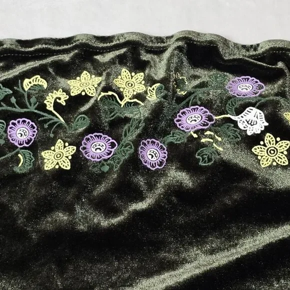 🔥Cropped top, with embroidery,  size Medium - Picture 11 of 11